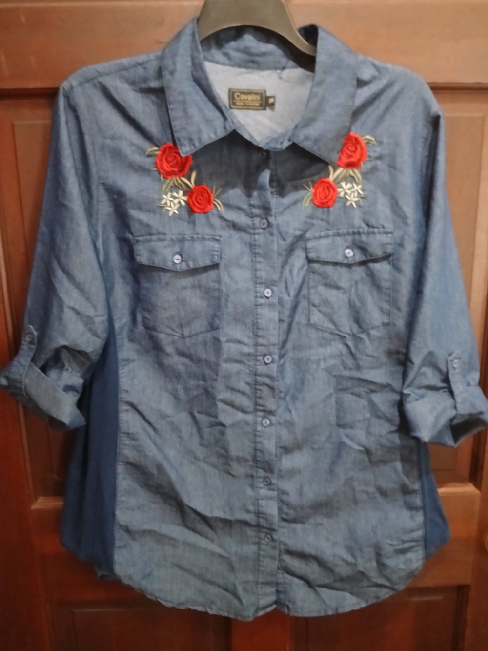 Cavalini Blue Chambray Button-Up Shirt with Rose Embroidery Size 3X